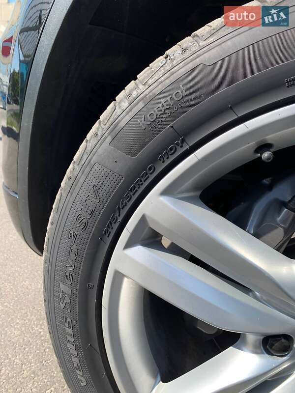 Позашляховик / Кросовер Volkswagen Touareg 2013 в Білій Церкві фото 17 Позашляховик / Кросовер Volkswagen Touareg 2013 в Білій Церкві