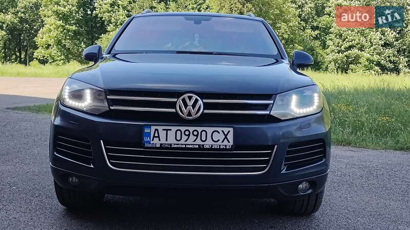 Внедорожник / Кроссовер Volkswagen Touareg 2012 в Ивано-Франковске