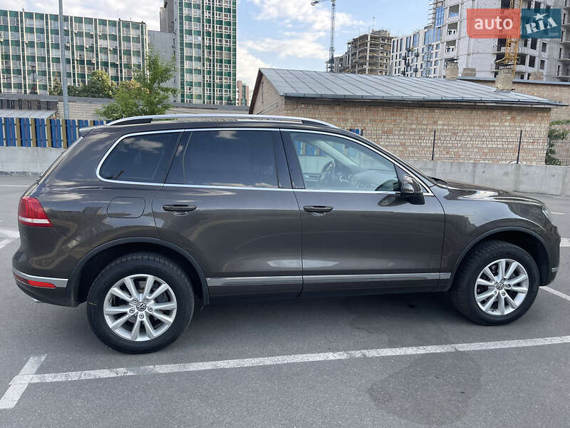 Позашляховик / Кросовер Volkswagen Touareg 2017 в Києві фото 4 Позашляховик / Кросовер Volkswagen Touareg 2017 в Києві