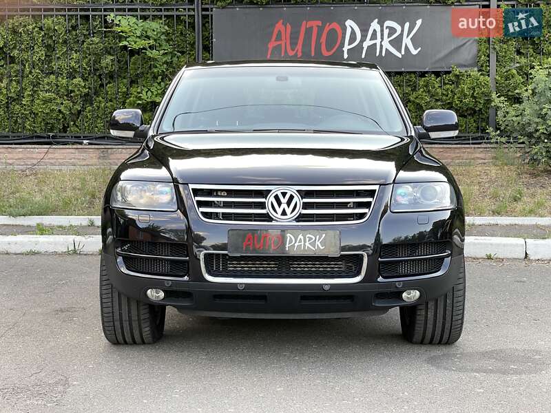 Позашляховик / Кросовер Volkswagen Touareg 2006 в Києві