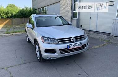 Позашляховик / Кросовер Volkswagen Touareg 2014 в Лозовій