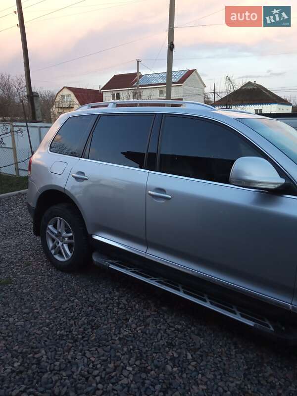 Позашляховик / Кросовер Volkswagen Touareg 2007 в Шполі