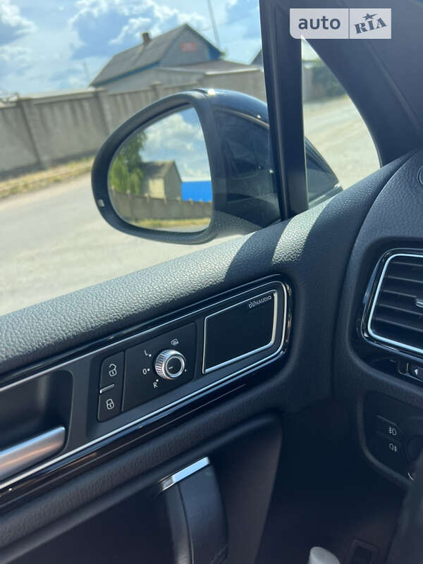 Позашляховик / Кросовер Volkswagen Touareg 2016 в Одесі фото 15 Позашляховик / Кросовер Volkswagen Touareg 2016 в Одесі