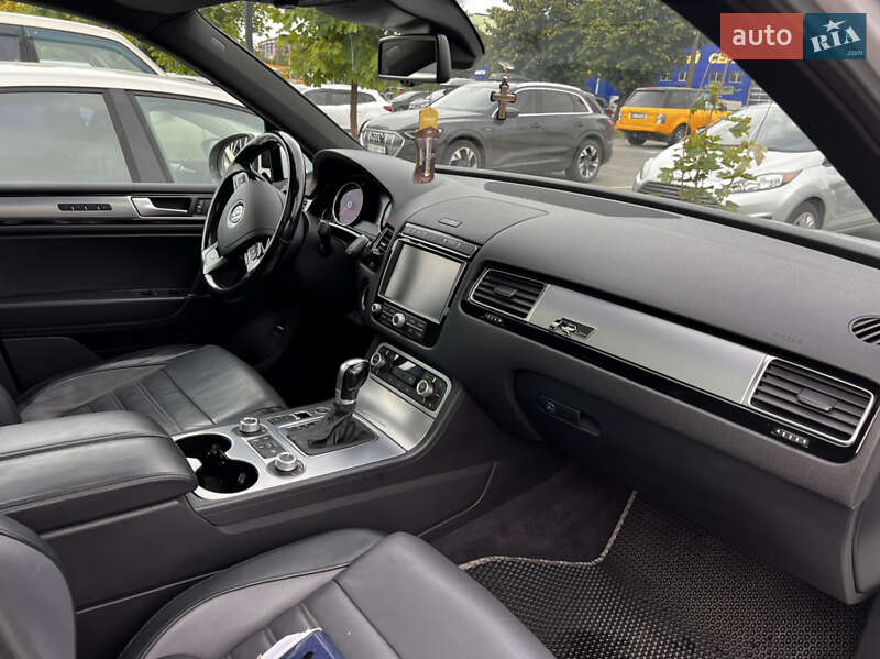 Внедорожник / Кроссовер Volkswagen Touareg 2015 в Хмельницком фото 68 Внедорожник / Кроссовер Volkswagen Touareg 2015 в Хмельницком