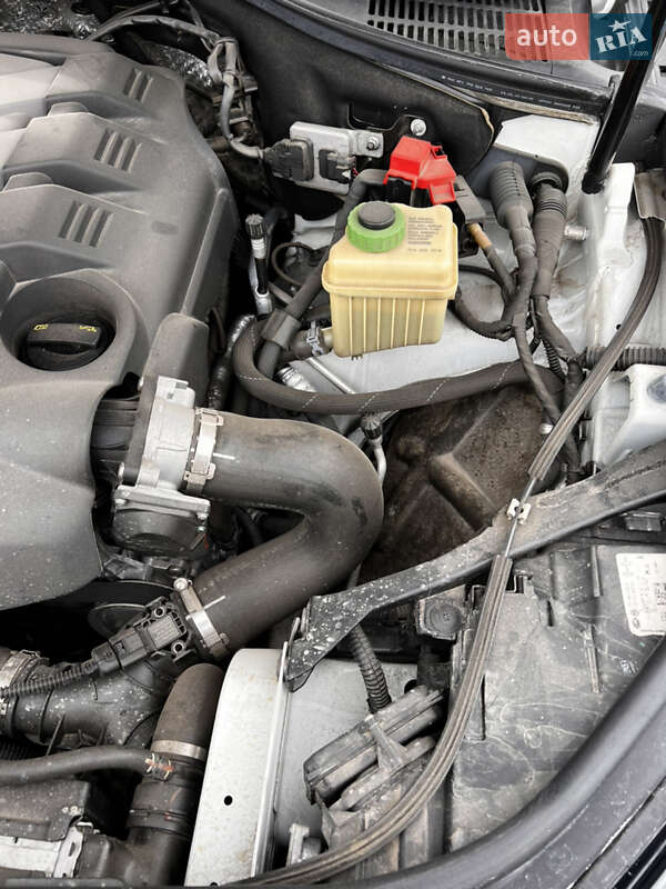 Внедорожник / Кроссовер Volkswagen Touareg 2015 в Хмельницком фото 74 Внедорожник / Кроссовер Volkswagen Touareg 2015 в Хмельницком