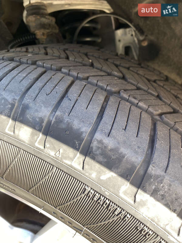 Внедорожник / Кроссовер Volkswagen Touareg 2010 в Тлумаче