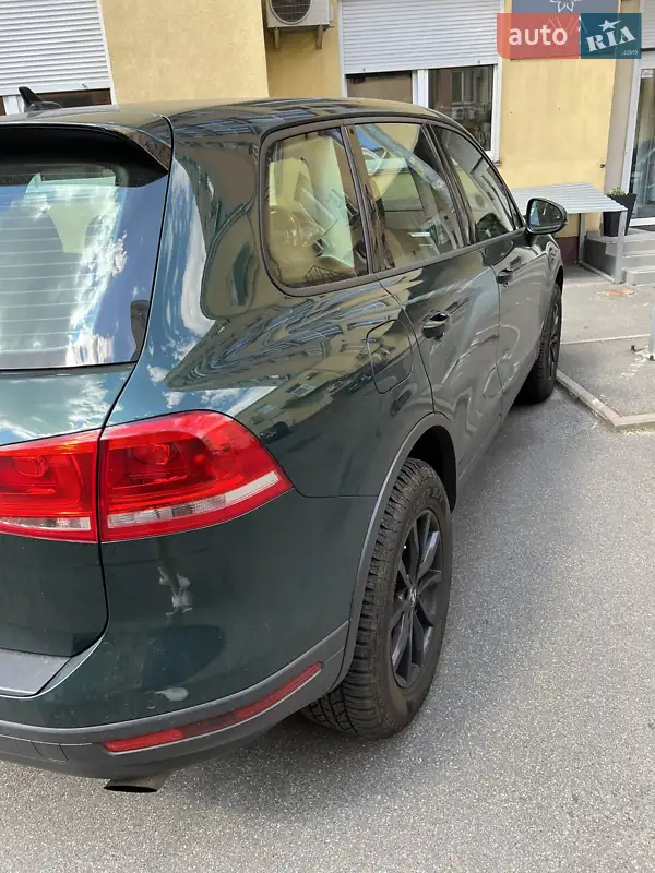 Volkswagen Touareg 2017 VIN WVGZZZ7PZHD025910 фото оголошення 4 з 41