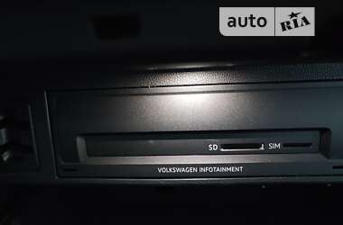 Внедорожник / Кроссовер Volkswagen Touareg 2018 в 
