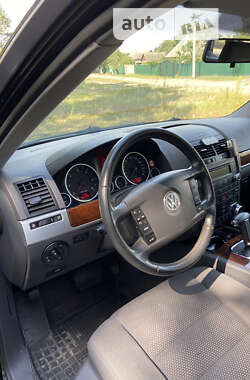 Позашляховик / Кросовер Volkswagen Touareg 2009 в Черкасах