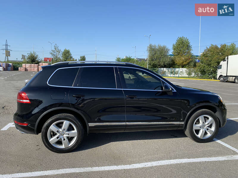 Внедорожник / Кроссовер Volkswagen Touareg 2011 в Ужгороде фото 22 Внедорожник / Кроссовер Volkswagen Touareg 2011 в Ужгороде