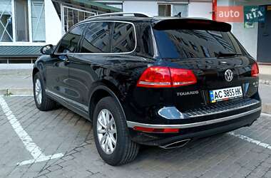 Внедорожник / Кроссовер Volkswagen Touareg 2014 в Луцке