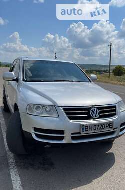 Позашляховик / Кросовер Volkswagen Touareg 2004 в Одесі