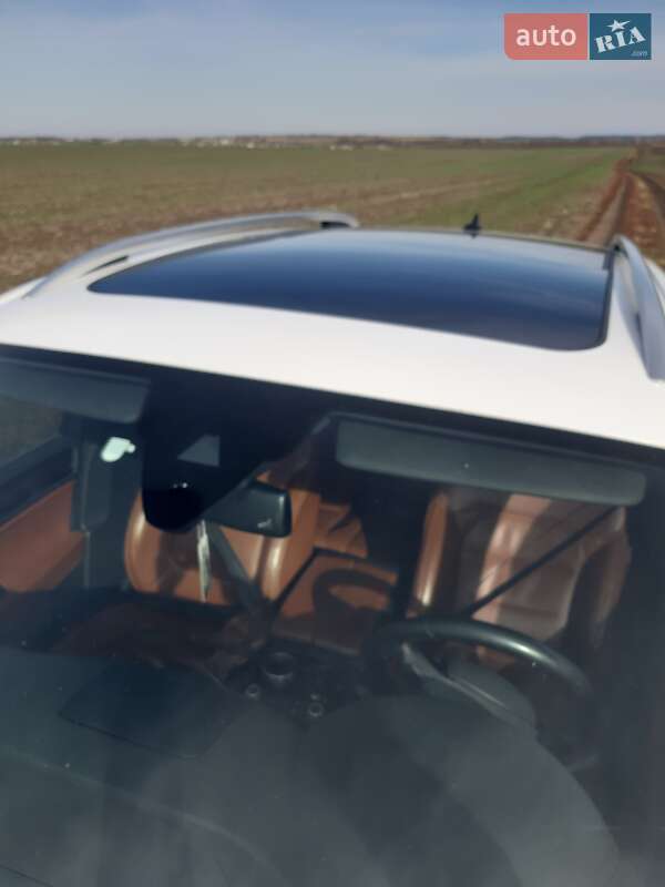 Позашляховик / Кросовер Volkswagen Touareg 2014 в Тернополі