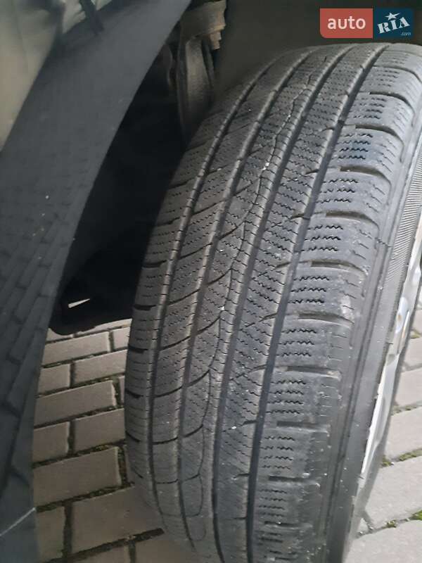 Внедорожник / Кроссовер Volkswagen Touareg 2004 в Ровно