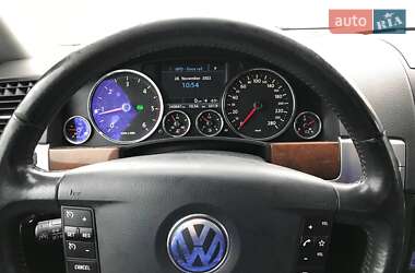 Внедорожник / Кроссовер Volkswagen Touareg 2007 в 