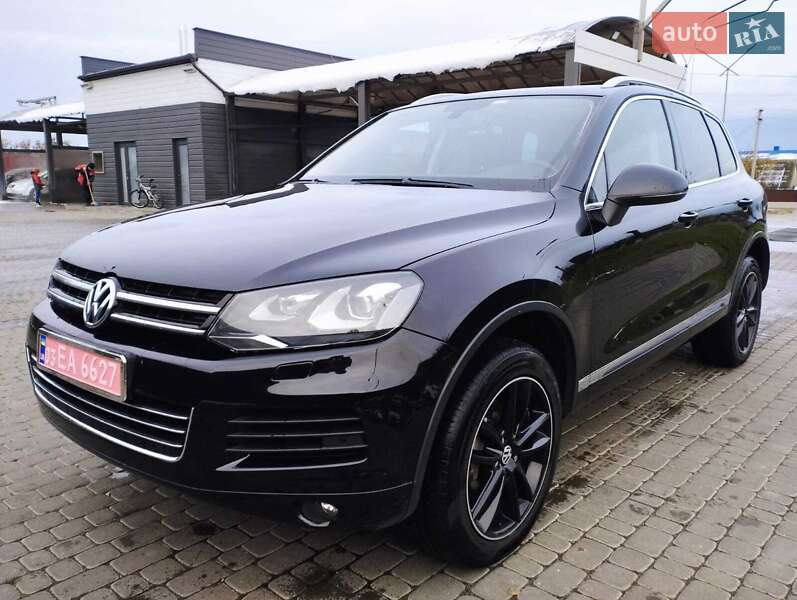 Внедорожник / Кроссовер Volkswagen Touareg 2010 в Ковеле