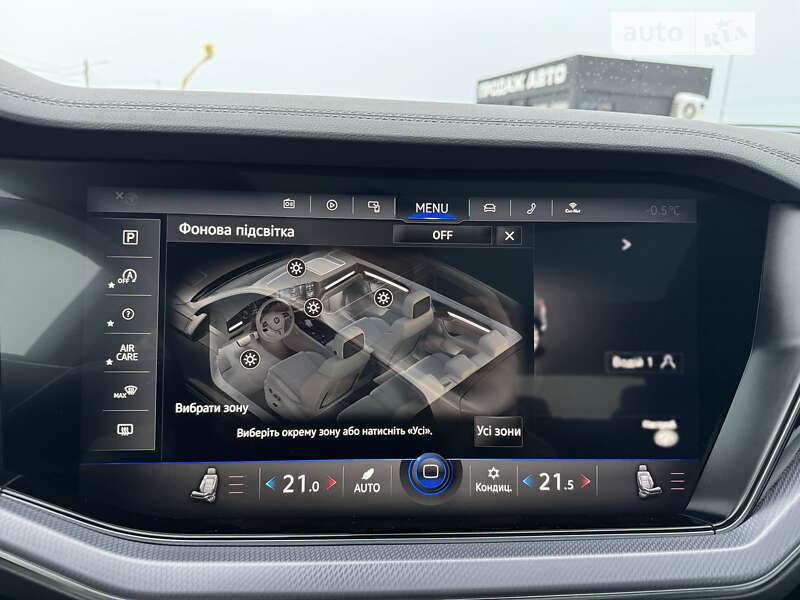 Позашляховик / Кросовер Volkswagen Touareg 2019 в Львові