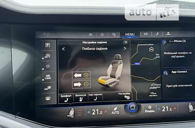 Внедорожник / Кроссовер Volkswagen Touareg 2019 в 