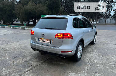 Позашляховик / Кросовер Volkswagen Touareg 2012 в Дніпрі