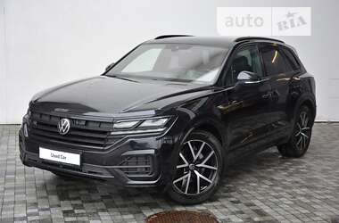 Внедорожник / Кроссовер Volkswagen Touareg 2021 в Киеве