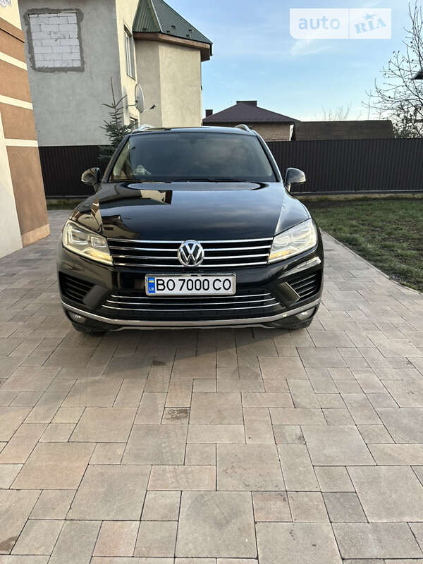 Внедорожник / Кроссовер Volkswagen Touareg 2017 в Чорткове