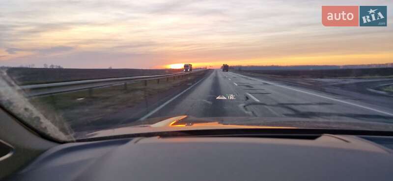 Позашляховик / Кросовер Volkswagen Touareg 2021 в Києві