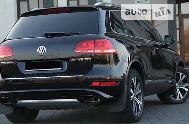 Позашляховик / Кросовер Volkswagen Touareg 2013 в Хмельницькому