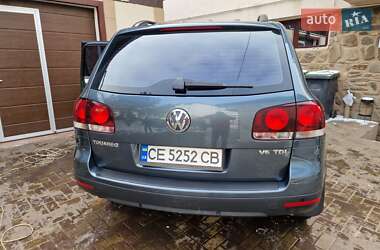 Внедорожник / Кроссовер Volkswagen Touareg 2006 в Черновцах