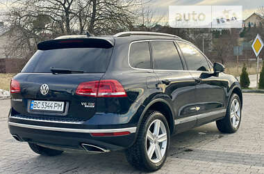 Позашляховик / Кросовер Volkswagen Touareg 2016 в Львові