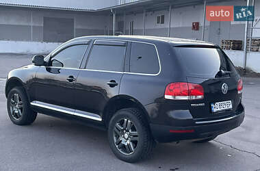 Внедорожник / Кроссовер Volkswagen Touareg 2006 в Хусте