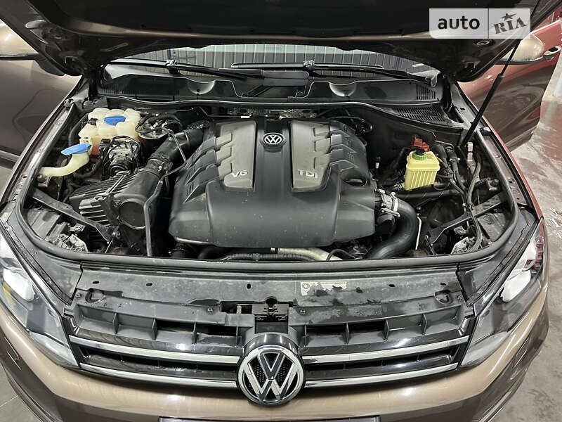 Внедорожник / Кроссовер Volkswagen Touareg 2011 в Луцке фото 66 Внедорожник / Кроссовер Volkswagen Touareg 2011 в Луцке