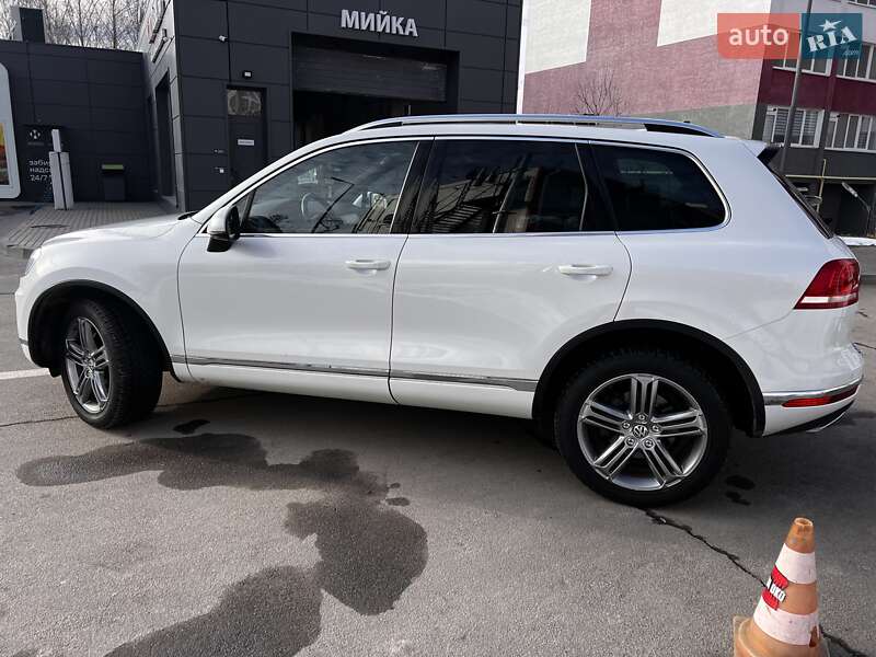 Внедорожник / Кроссовер Volkswagen Touareg 2015 в Хмельницком фото 25 Внедорожник / Кроссовер Volkswagen Touareg 2015 в Хмельницком