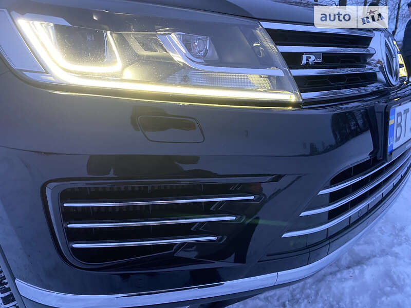 Позашляховик / Кросовер Volkswagen Touareg 2016 в Одесі фото 23 Позашляховик / Кросовер Volkswagen Touareg 2016 в Одесі