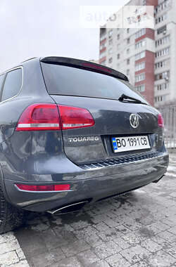Позашляховик / Кросовер Volkswagen Touareg 2012 в Тернополі