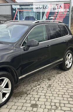 Внедорожник / Кроссовер Volkswagen Touareg 2011 в Львове