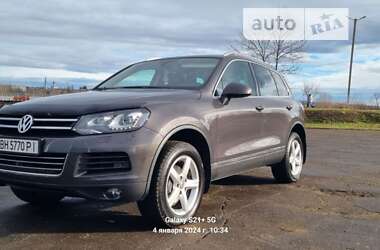 Позашляховик / Кросовер Volkswagen Touareg 2010 в Балті