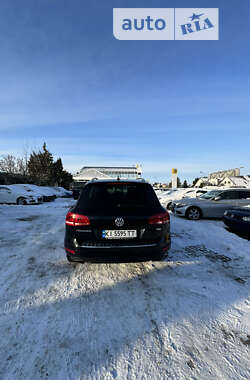 Внедорожник / Кроссовер Volkswagen Touareg 2013 в Белой Церкви