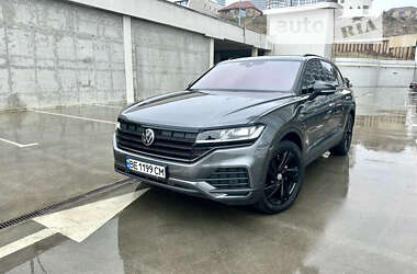 Внедорожник / Кроссовер Volkswagen Touareg 2022 в 