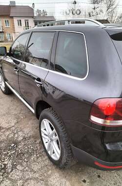 Внедорожник / Кроссовер Volkswagen Touareg 2008 в Луцке