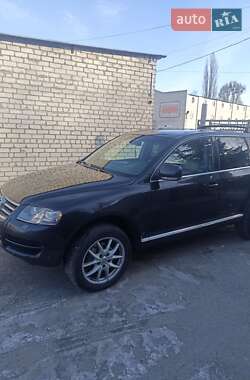 Внедорожник / Кроссовер Volkswagen Touareg 2005 в Харькове