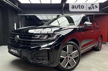 Внедорожник / Кроссовер Volkswagen Touareg 2024 в Киеве