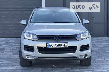 Внедорожник / Кроссовер Volkswagen Touareg 2014 в Луцке