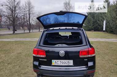 Позашляховик / Кросовер Volkswagen Touareg 2004 в Луцьку