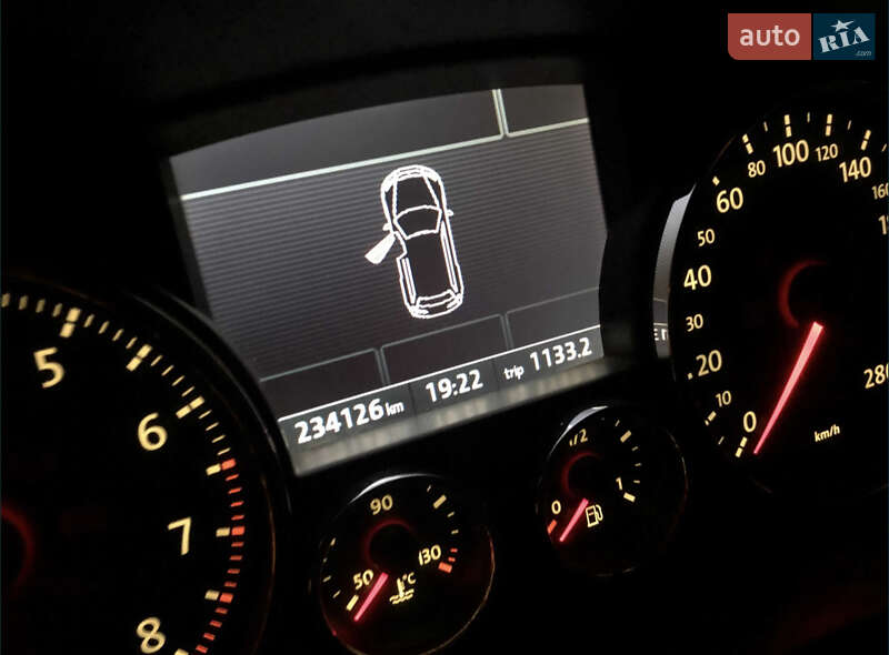 Позашляховик / Кросовер Volkswagen Touareg 2007 в Кременчуці фото 7 Позашляховик / Кросовер Volkswagen Touareg 2007 в Кременчуці