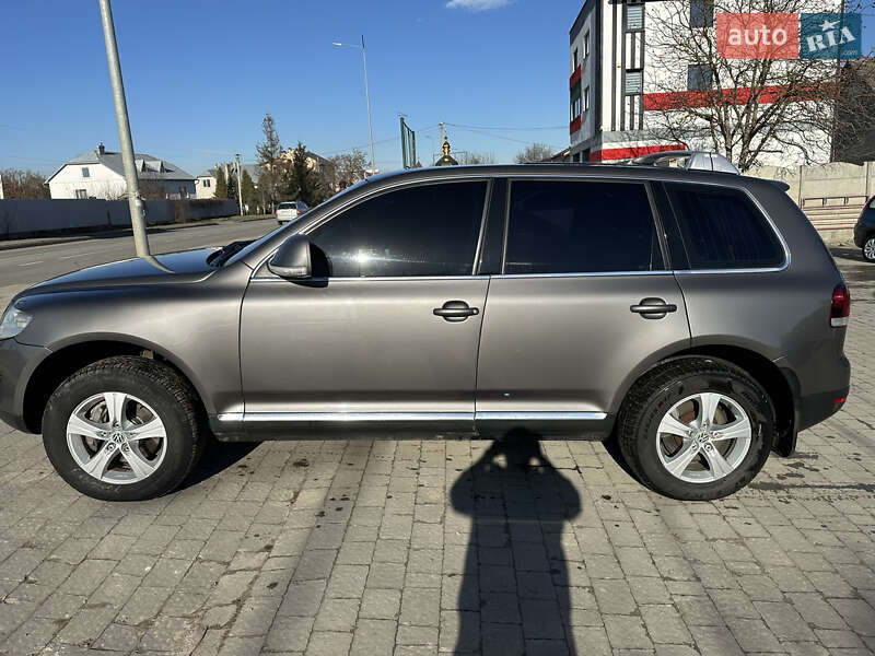 Внедорожник / Кроссовер Volkswagen Touareg 2007 в Ивано-Франковске