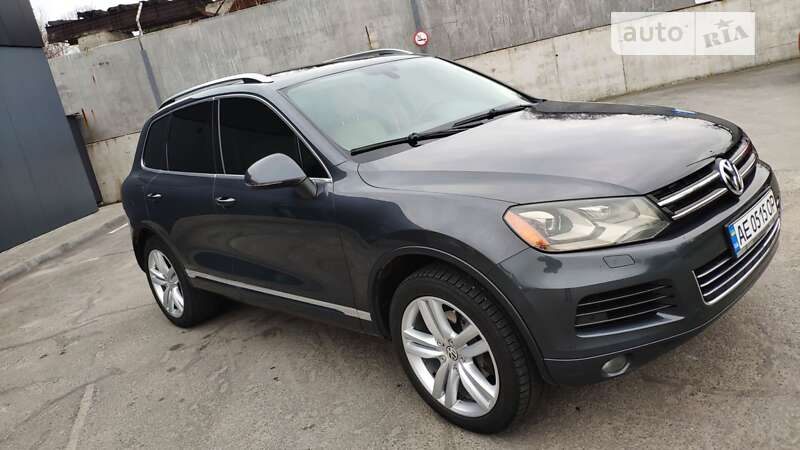 Внедорожник / Кроссовер Volkswagen Touareg 2013 в Днепре фото 27 Внедорожник / Кроссовер Volkswagen Touareg 2013 в Днепре