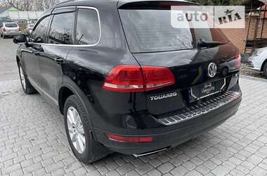 Внедорожник / Кроссовер Volkswagen Touareg 2012 в Виннице