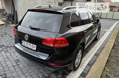 Позашляховик / Кросовер Volkswagen Touareg 2010 в Чернівцях