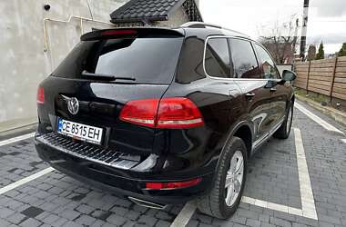 Позашляховик / Кросовер Volkswagen Touareg 2010 в Чернівцях