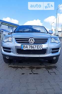 Позашляховик / Кросовер Volkswagen Touareg 2008 в Хмельницькому